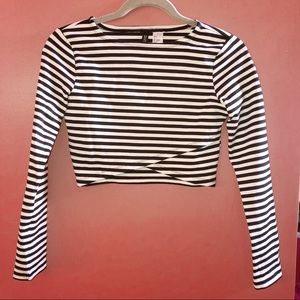 H&M Long Sleeve Striped Crop Tee Size S